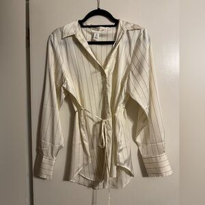 H&M Cream and Black Maternity Blouse